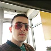 dottore in giurisprudenza impartisce lezione di diritto